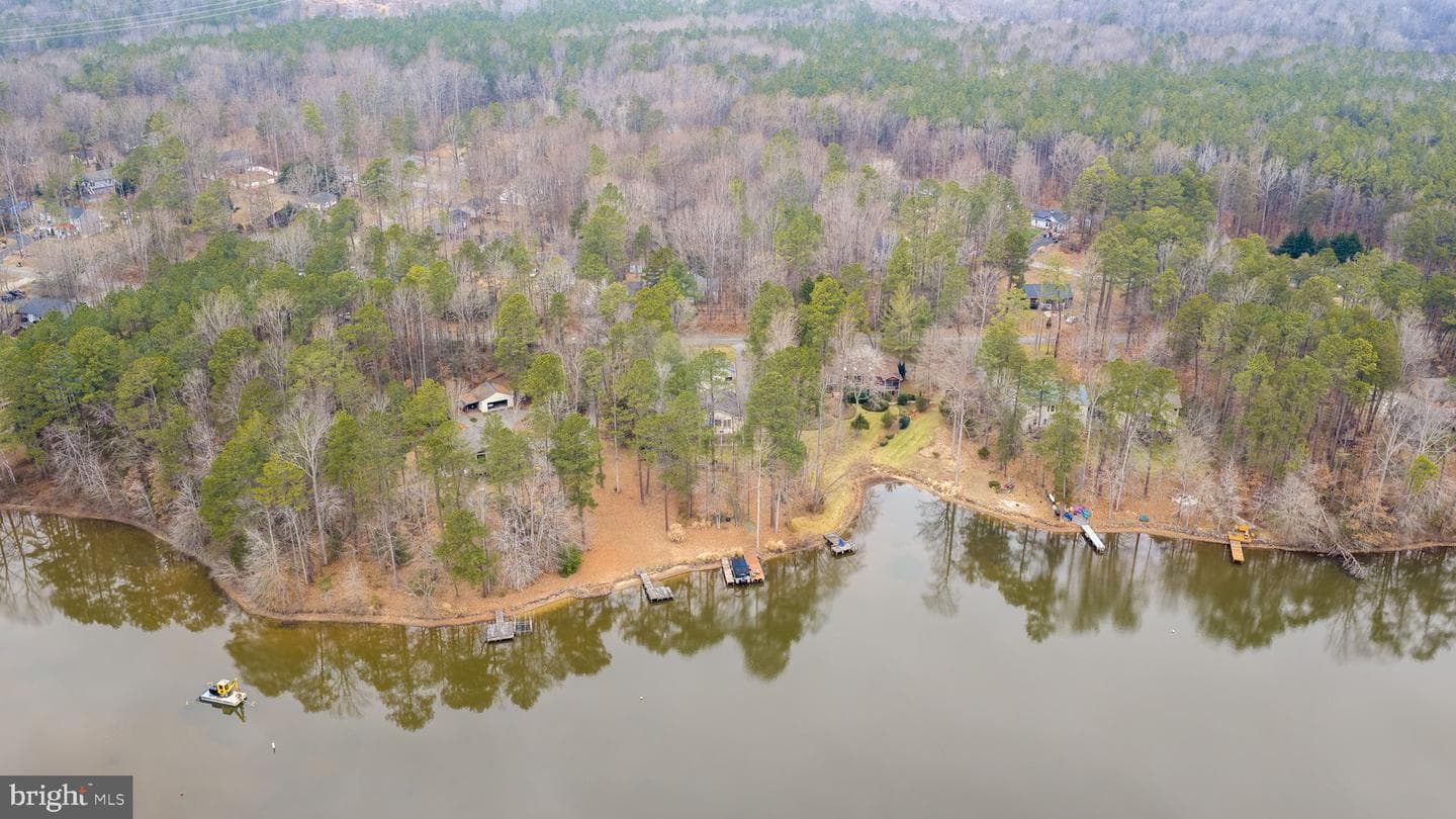 476 Lake Caroline Drive photo 114