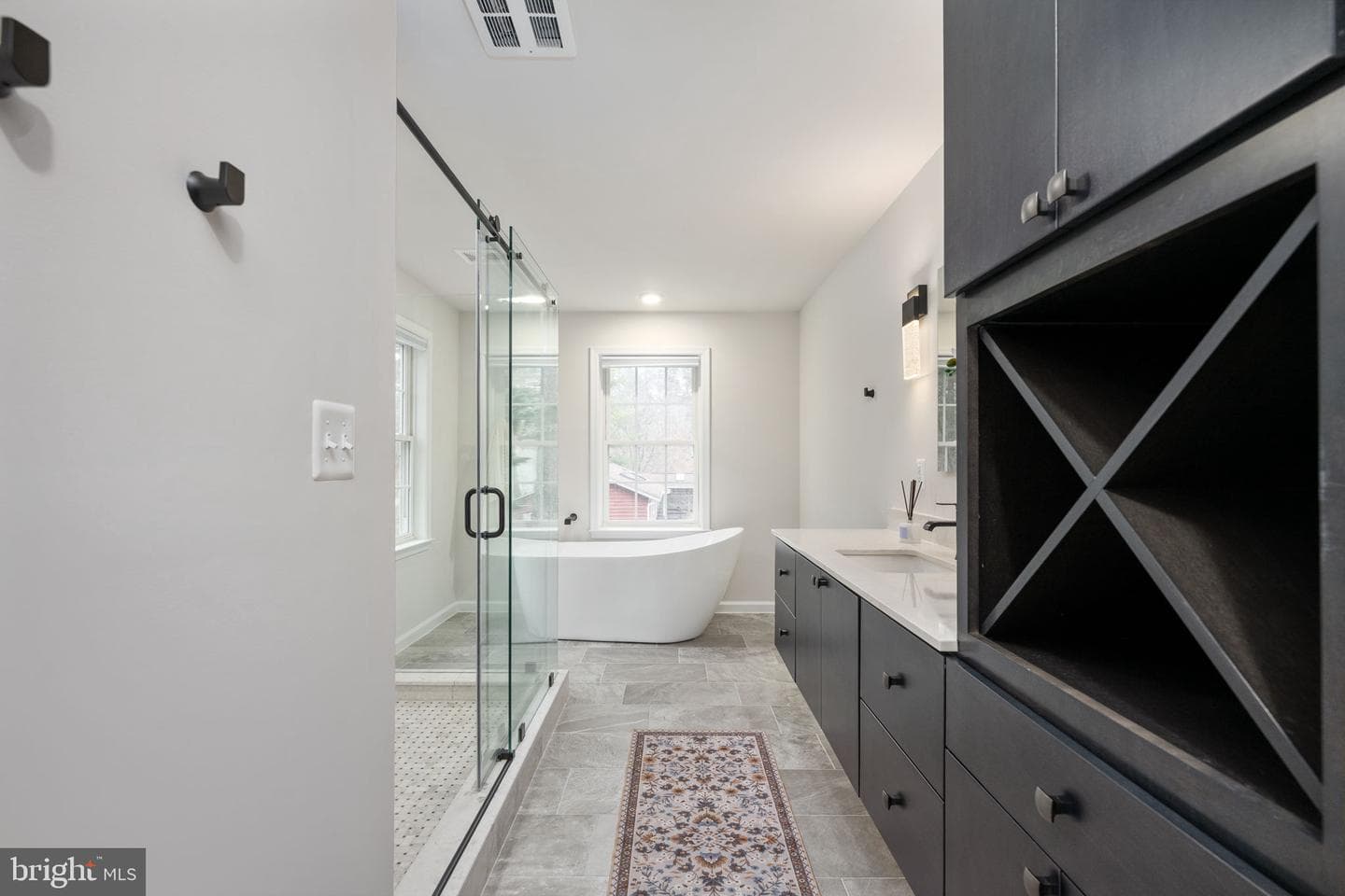 476 Lake Caroline Drive photo 17