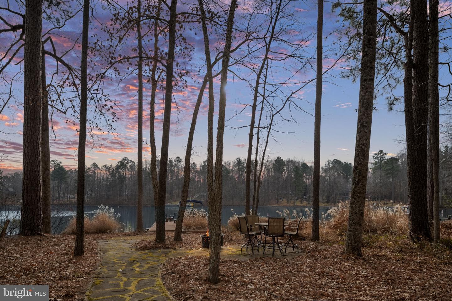 476 Lake Caroline Drive photo 4