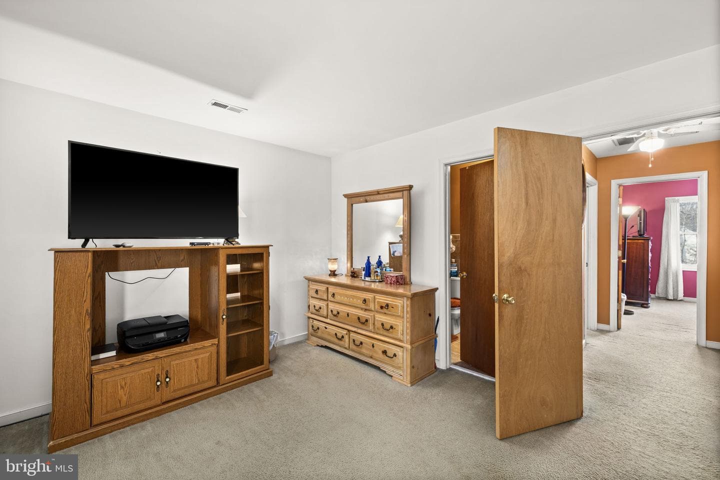 227 Cedar Ridge Drive photo 16
