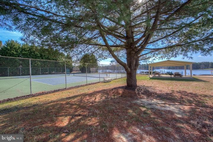 902 Jones Drive photo 11