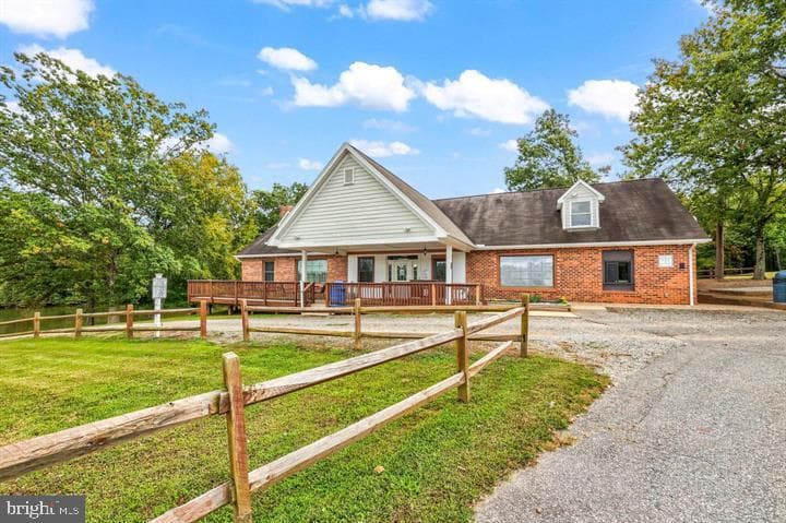 902 Jones Drive photo 17