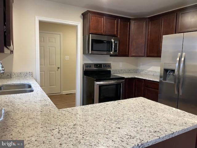 902 Jones Drive photo 3