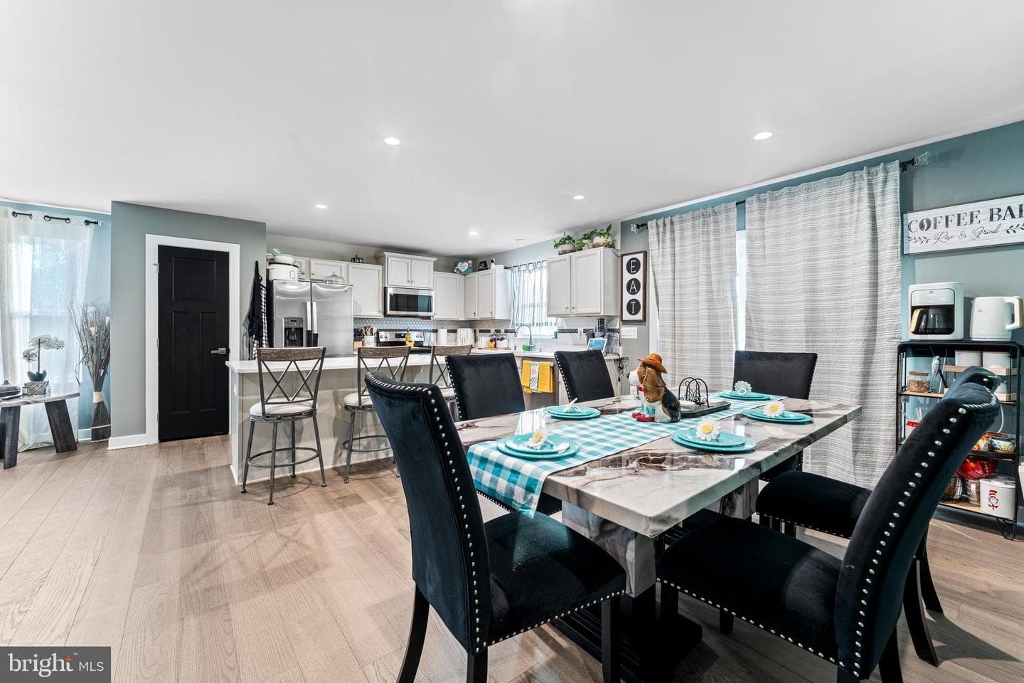 18261 Signature Way photo 17