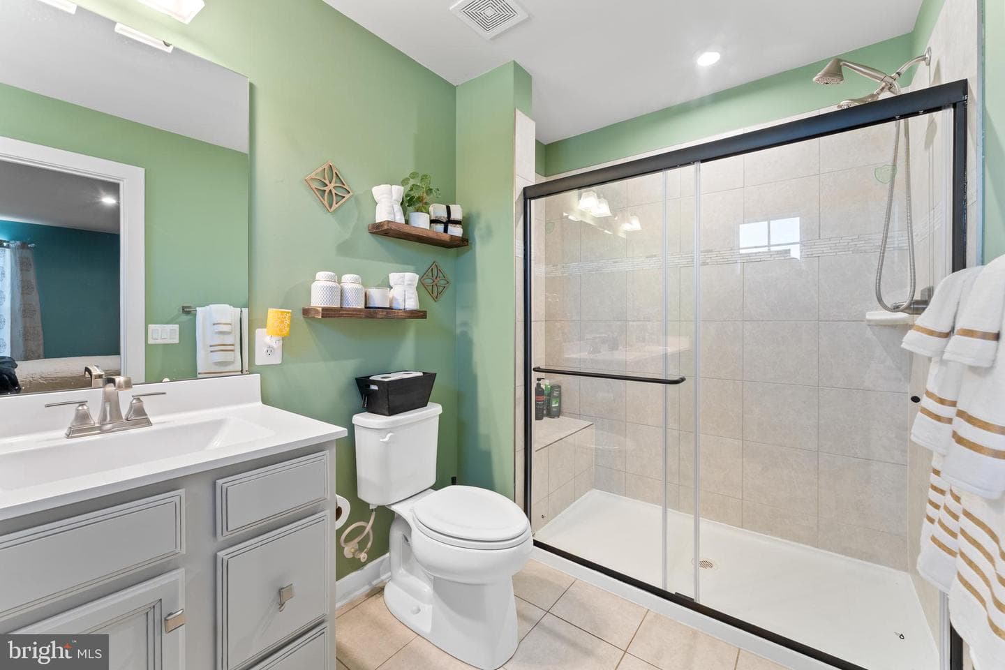 18261 Signature Way photo 22