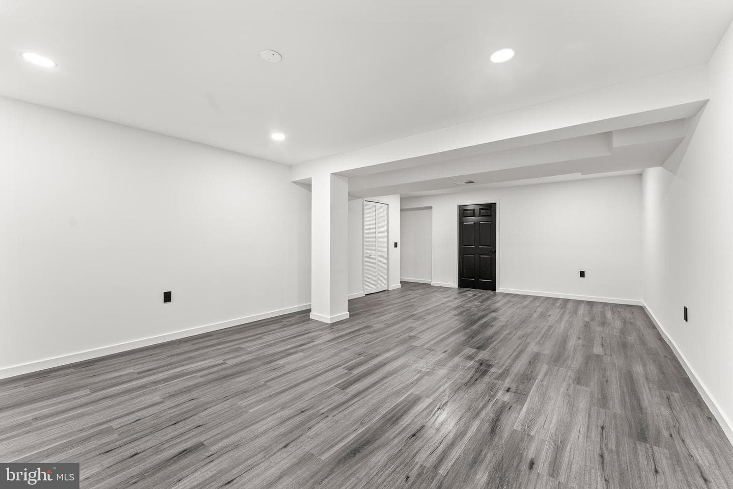 18261 Signature Way photo 43