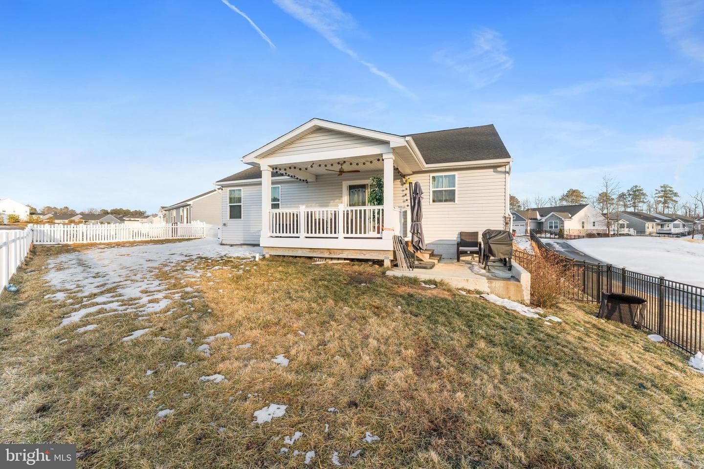 18261 Signature Way photo 50