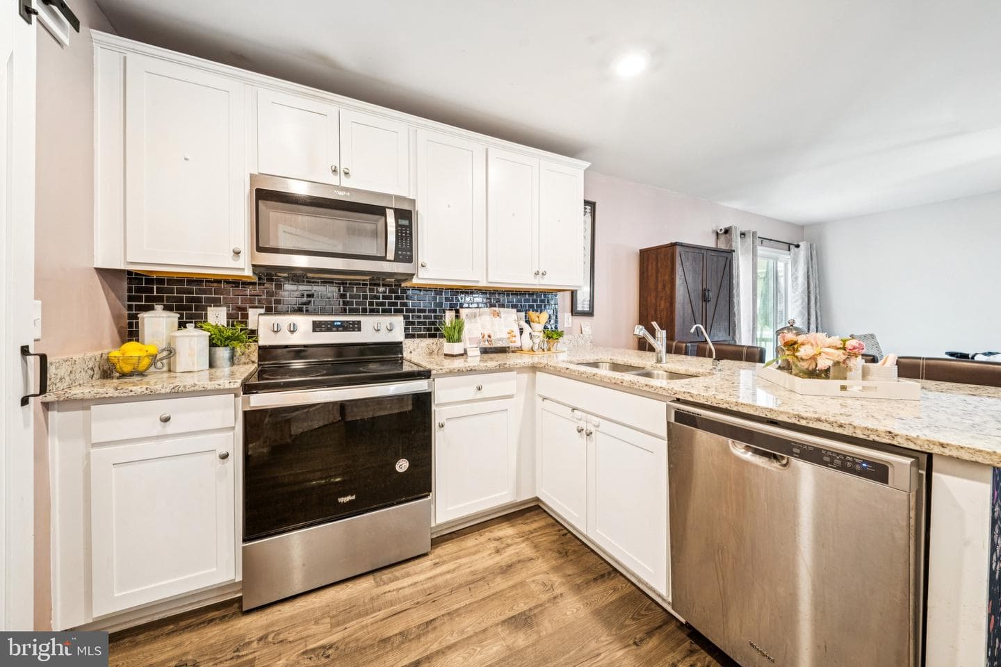 17912 Meriwether Lewis Street photo 20
