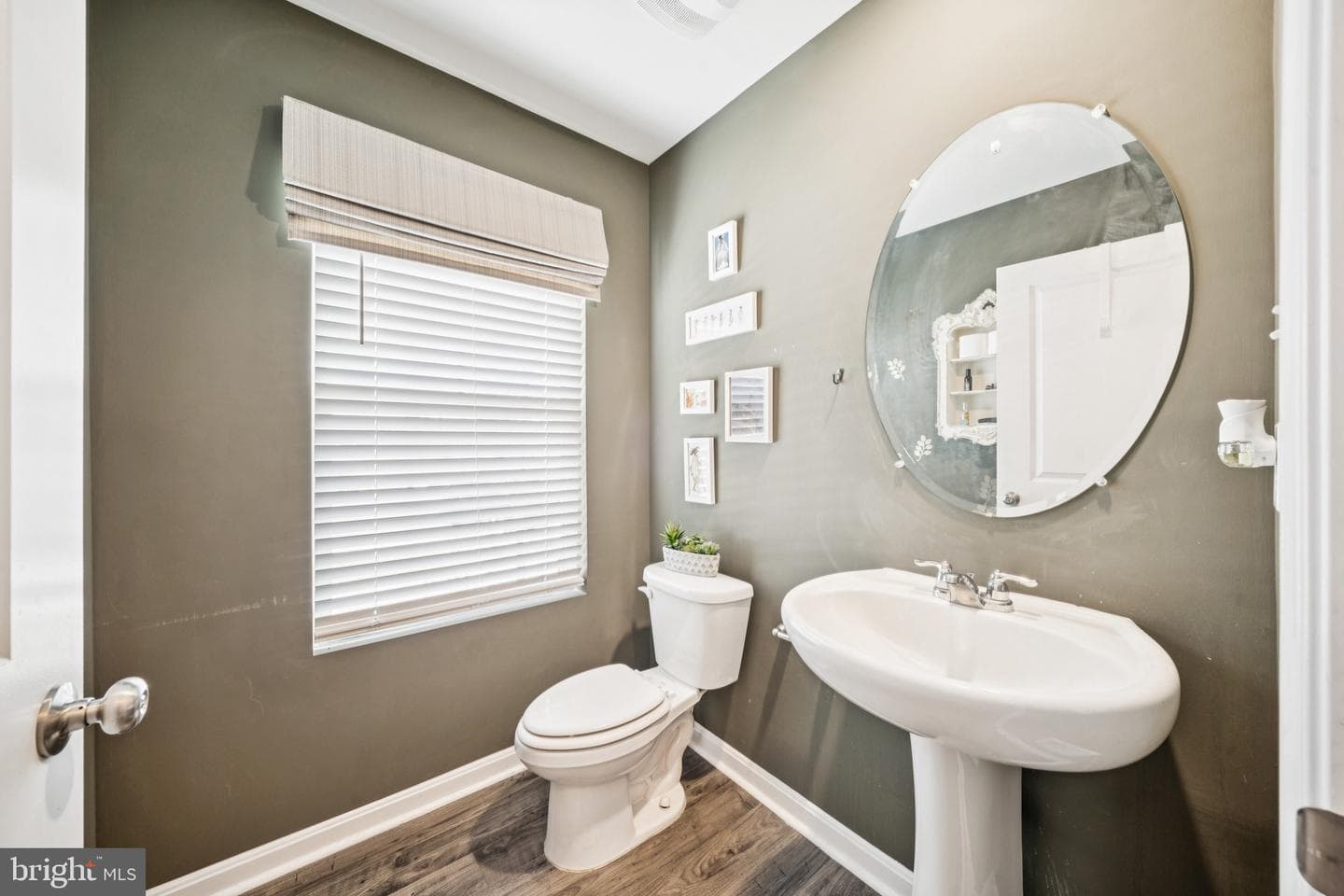 17912 Meriwether Lewis Street photo 21