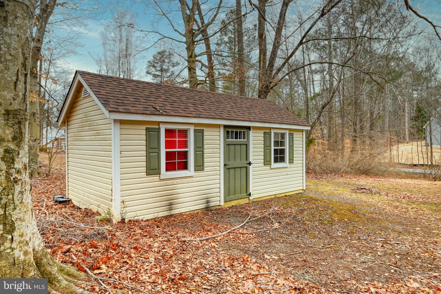 417 Lake Caroline Drive photo 30