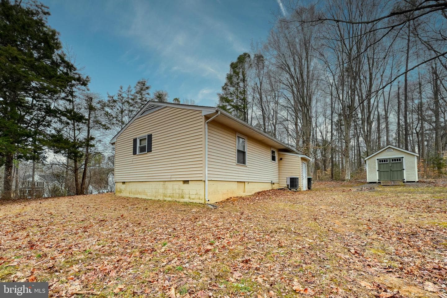 417 Lake Caroline Drive photo 33