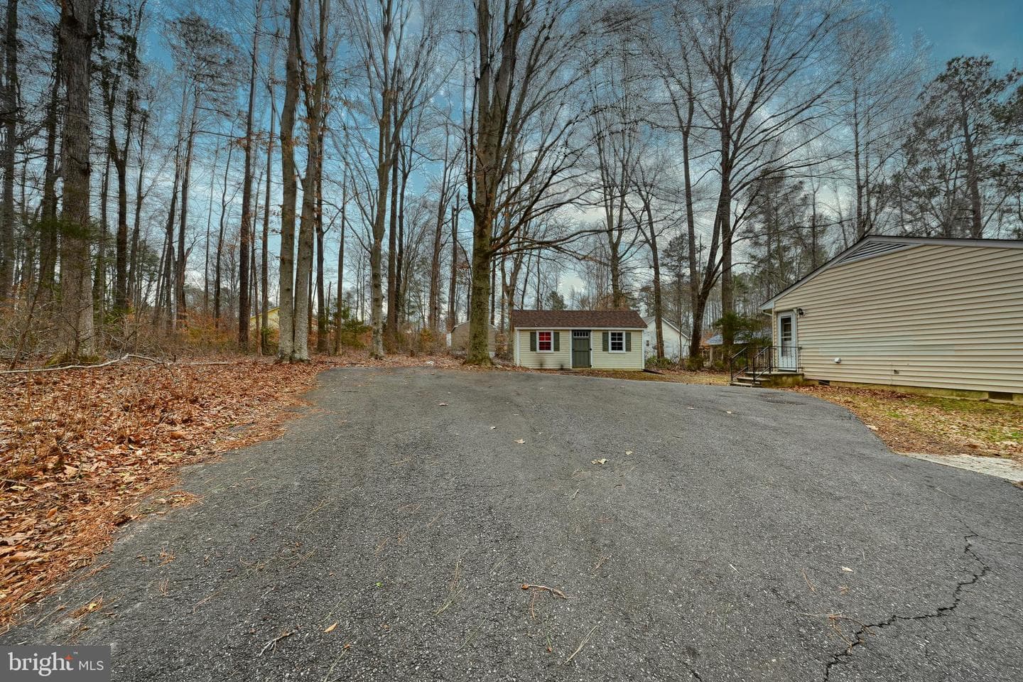 417 Lake Caroline Drive photo 38