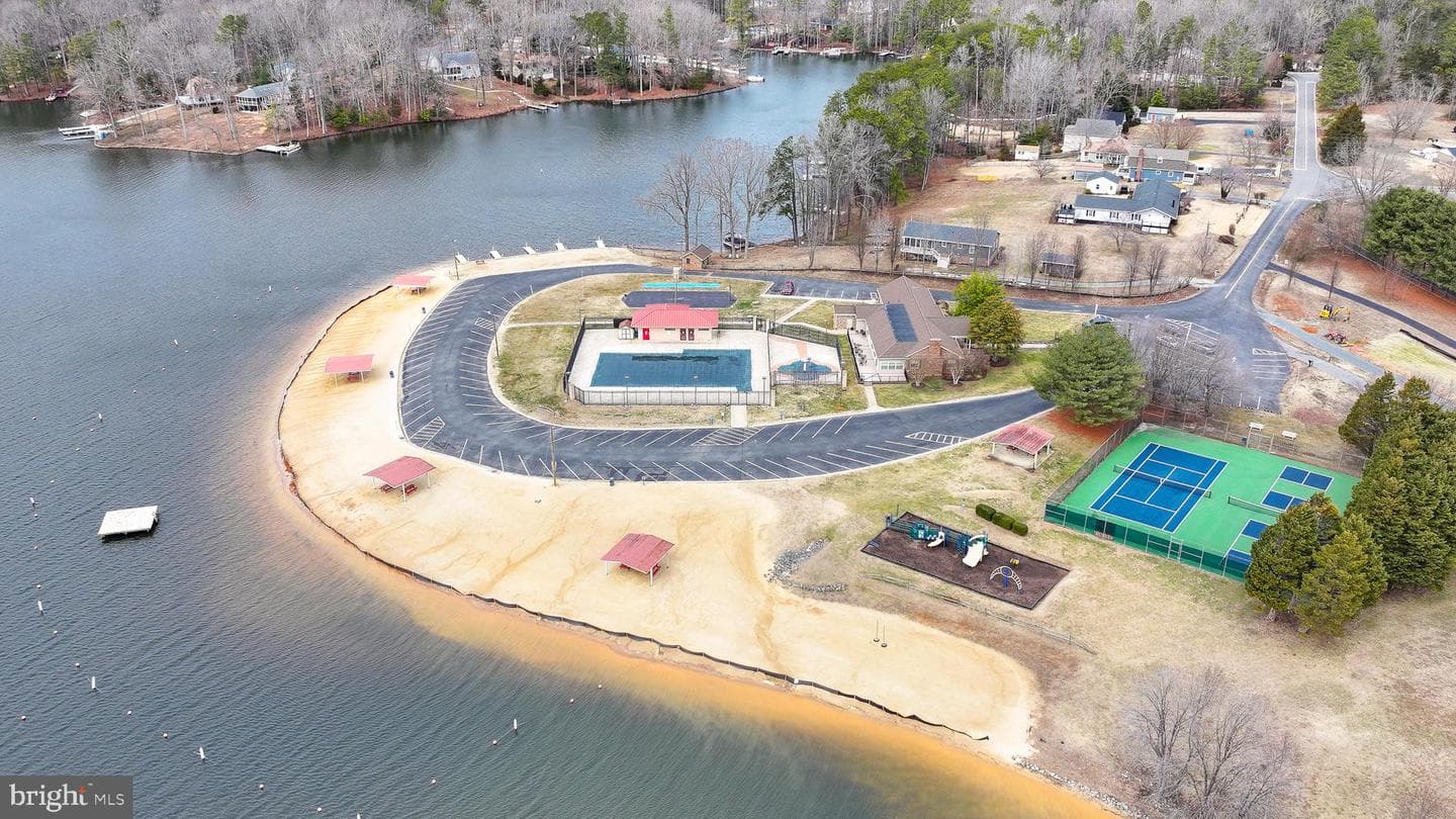 417 Lake Caroline Drive photo 50
