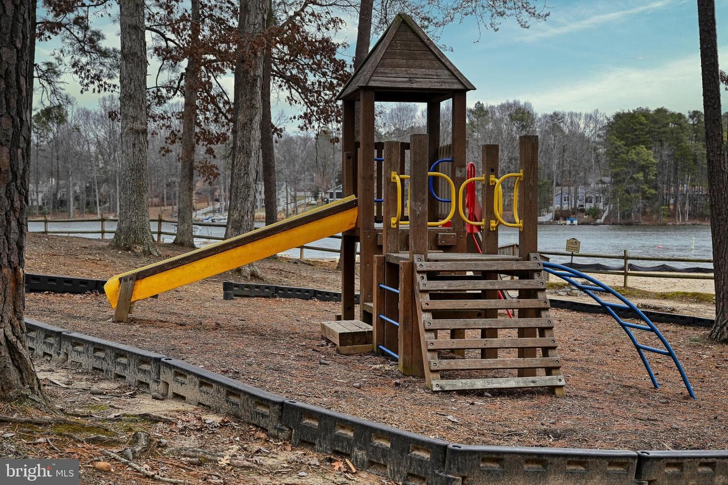 417 Lake Caroline Drive photo 70