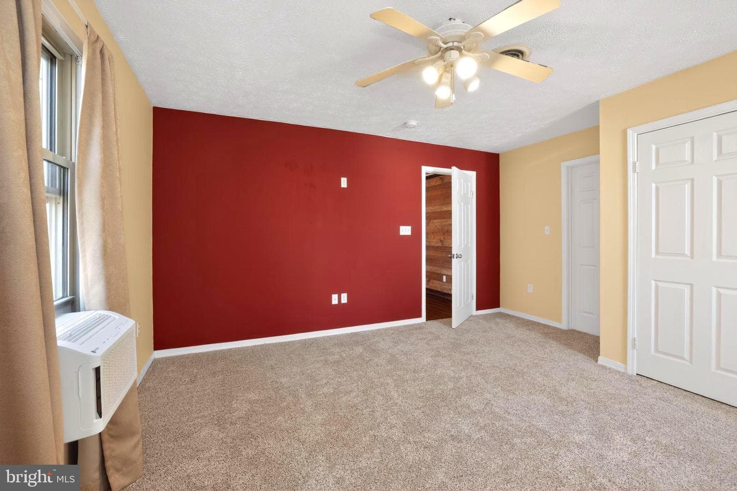 26236 Shannon Mill Drive photo 17