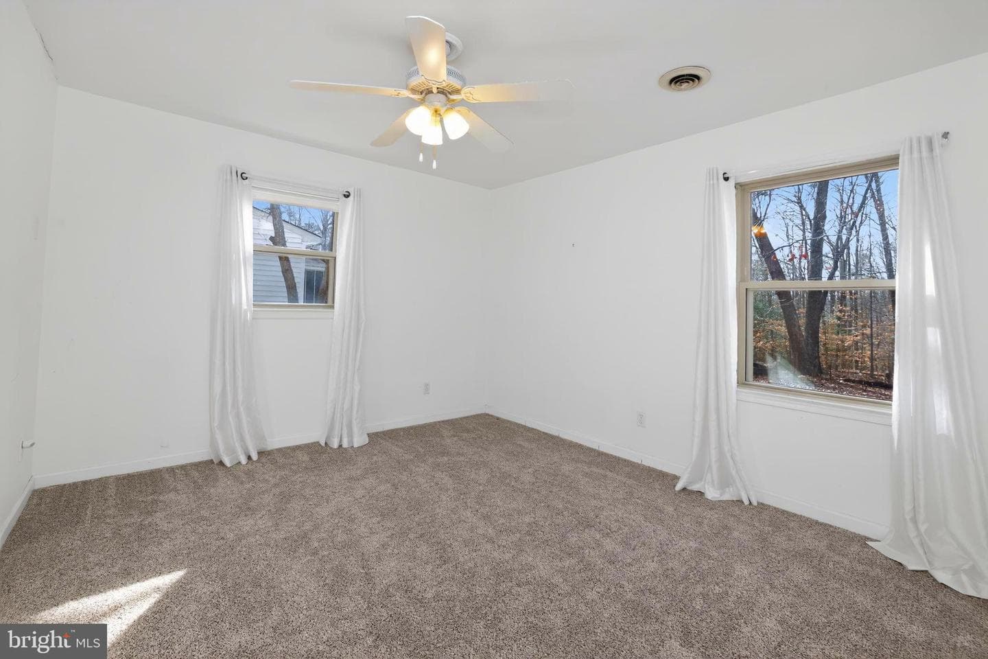 26236 Shannon Mill Drive photo 19