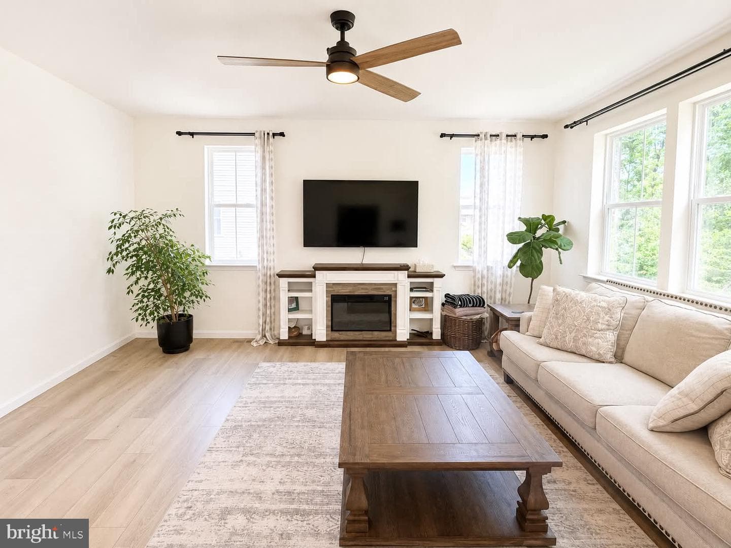 7119 Resolution Way photo 20