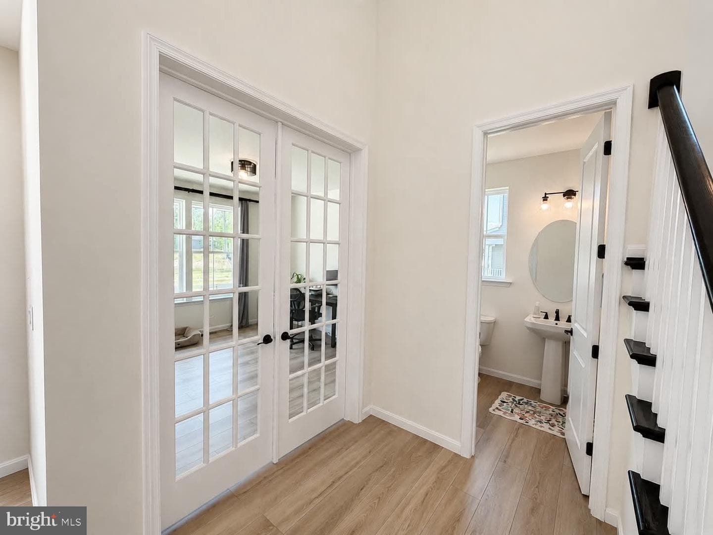 7119 Resolution Way photo 23