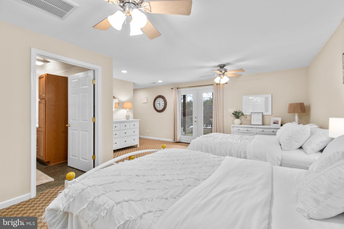 328 Lake Caroline Drive photo 41