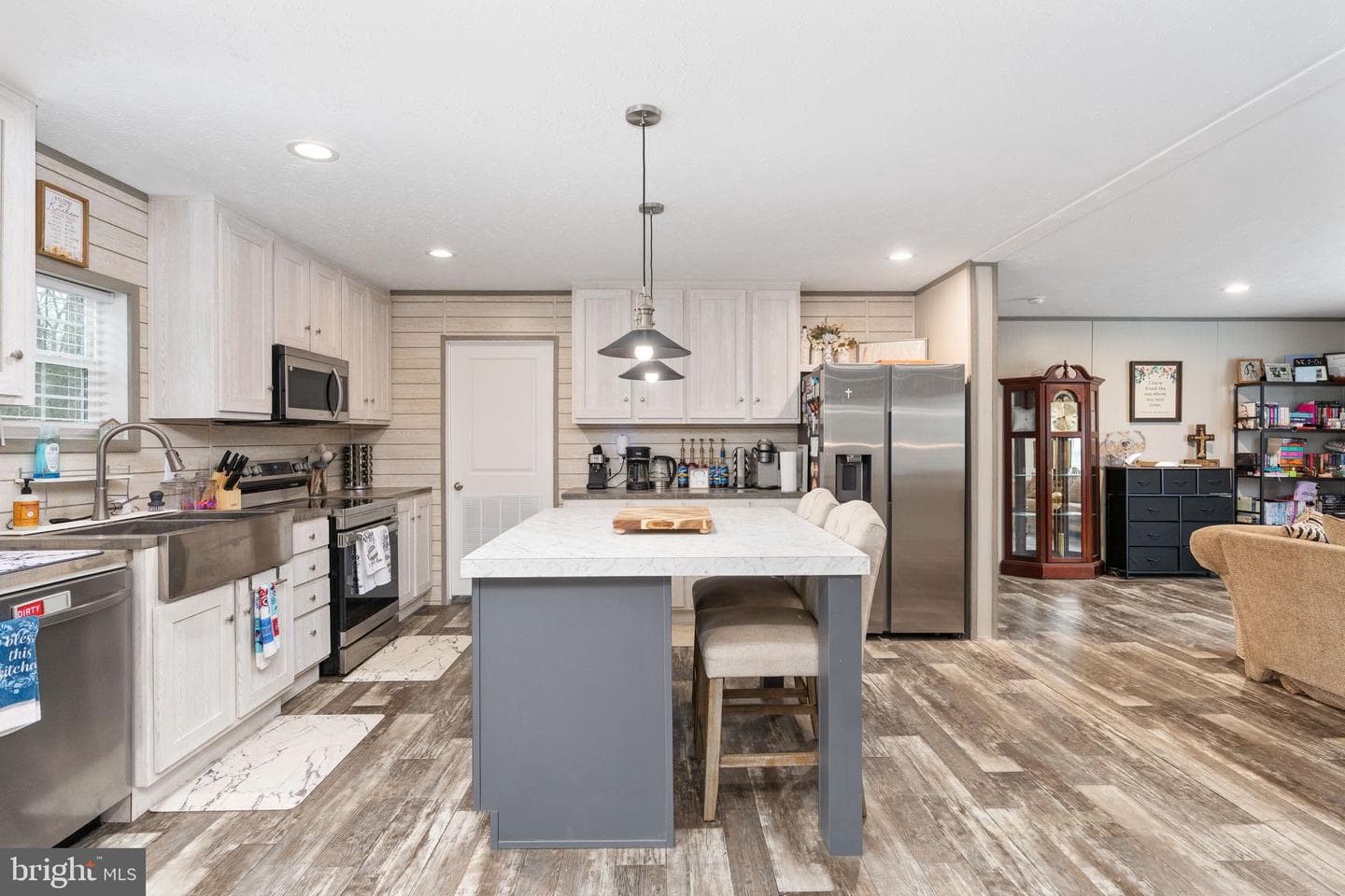 29373 Westward Ln photo 11