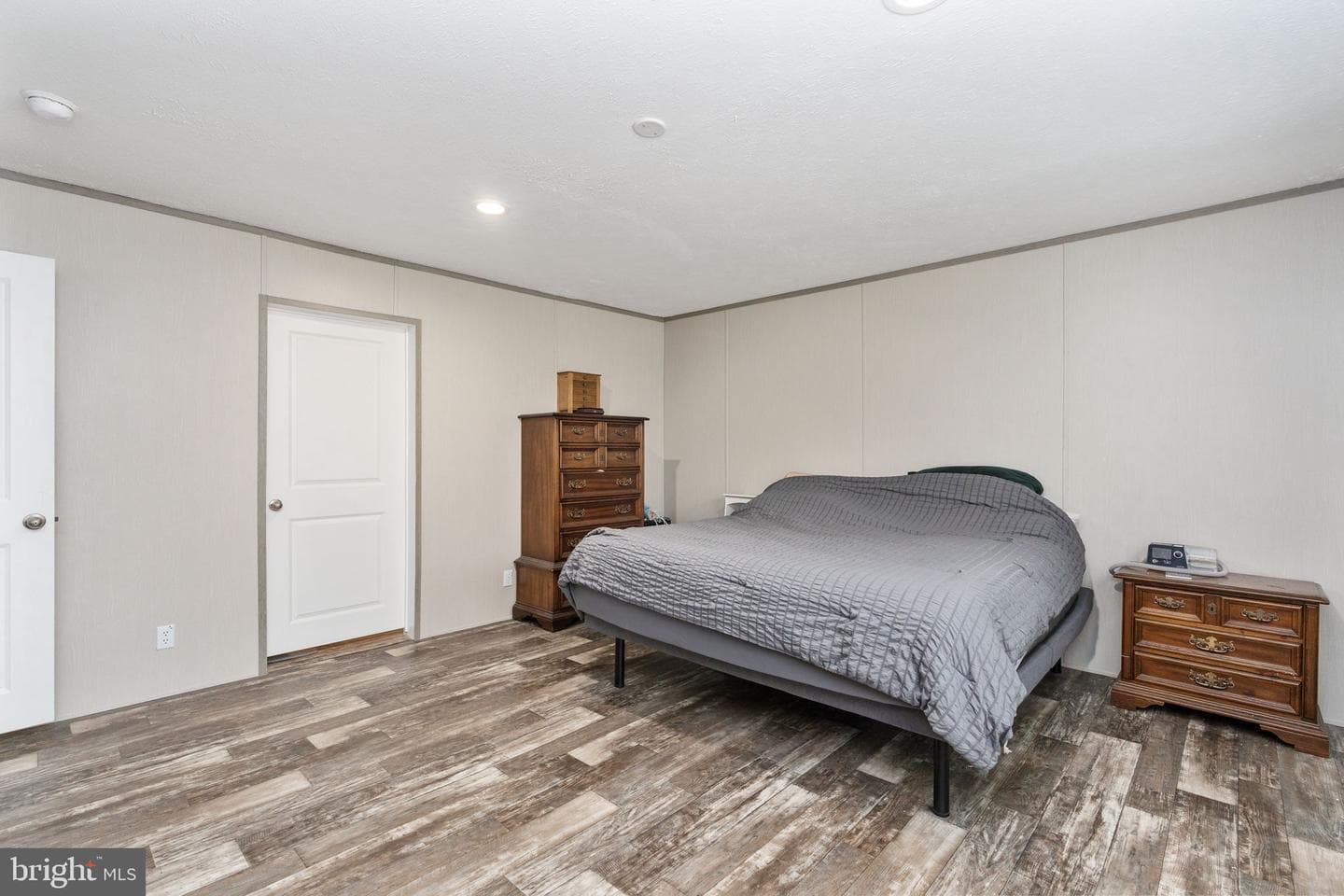 29373 Westward Ln photo 23