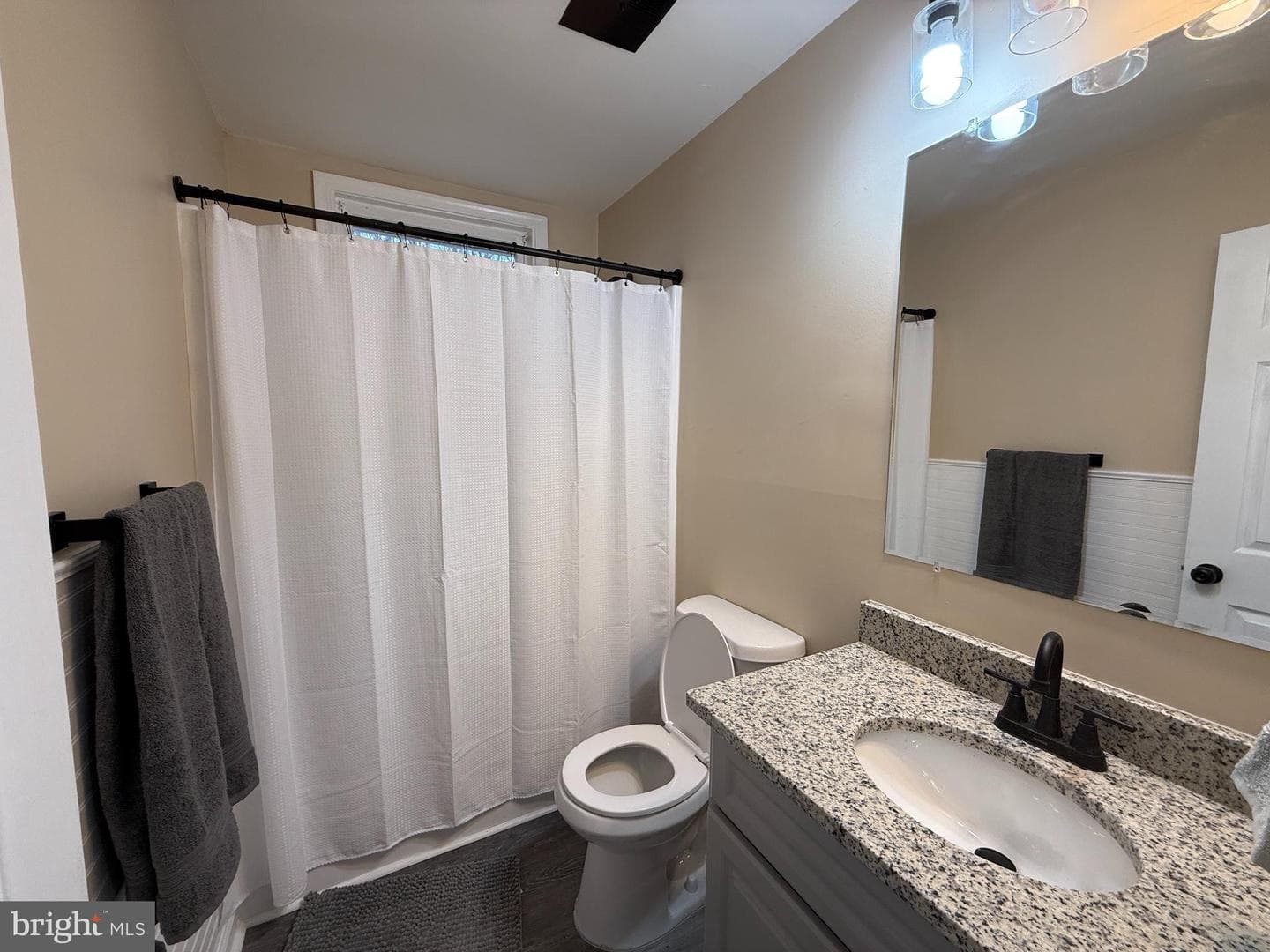 2409 Quail Oak Drive photo 7