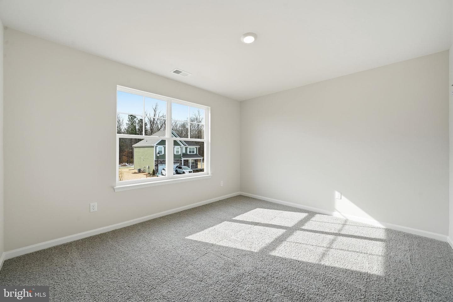 17466 Clark & York Boulevard photo 24