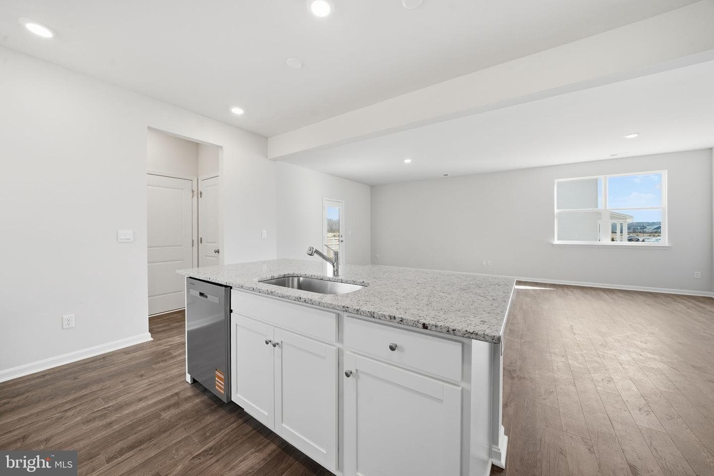 17466 Clark & York Boulevard photo 9