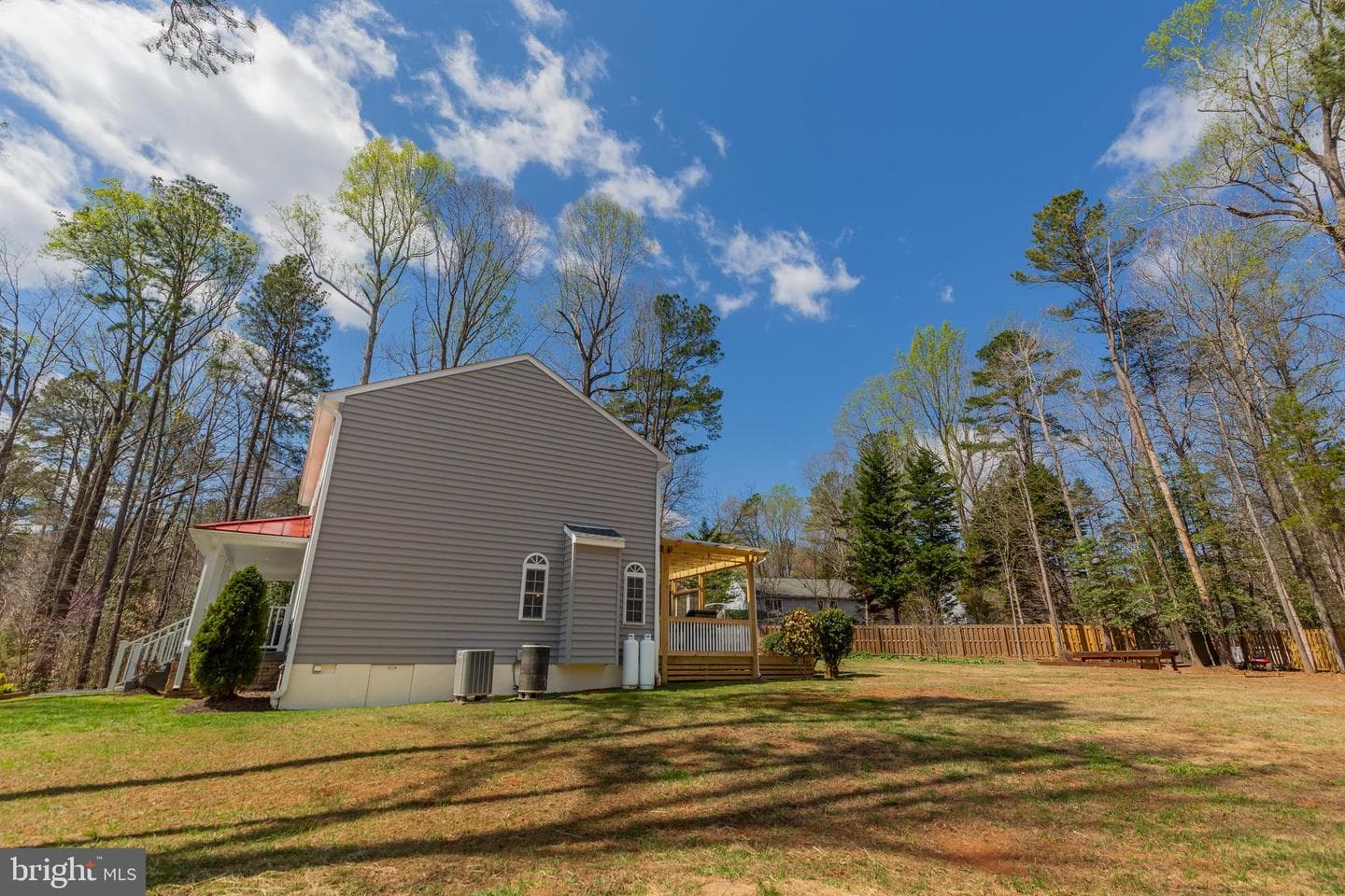 455 Lake Caroline Drive photo 11