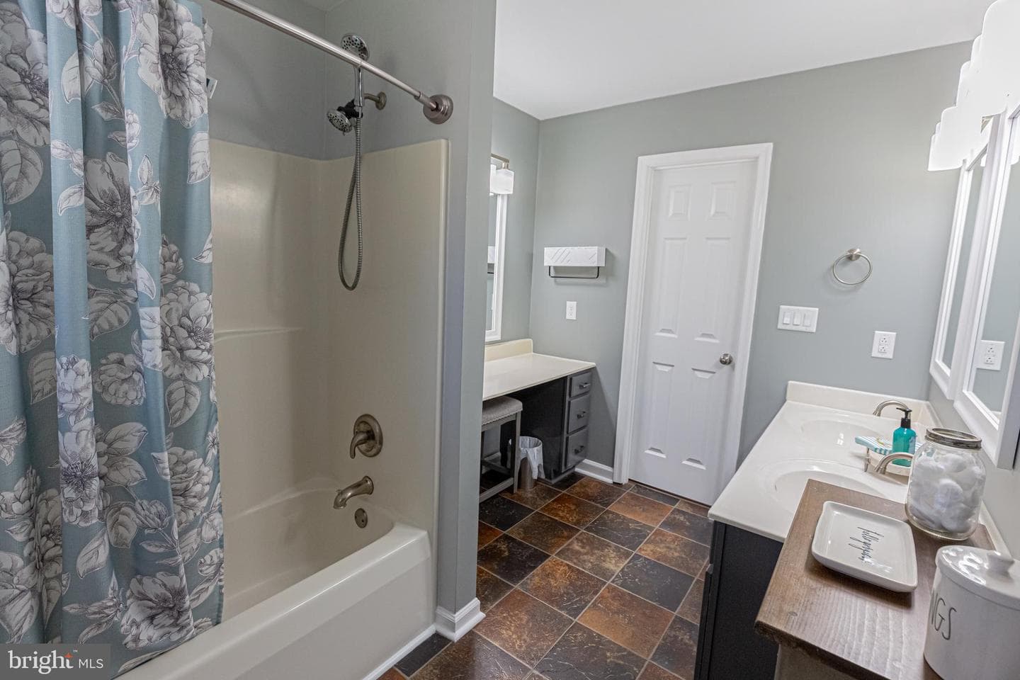 455 Lake Caroline Drive photo 45