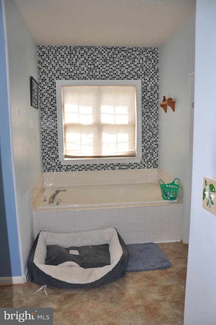 10621 Gallant Fox Way photo 35