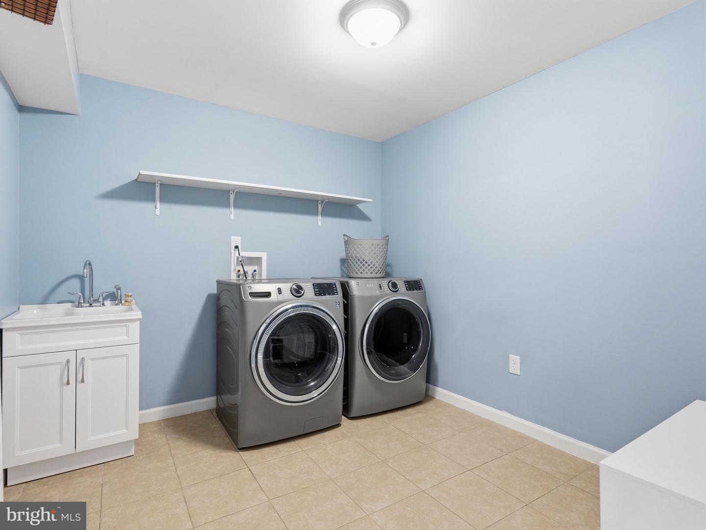 17210 Perinchief Street photo 36