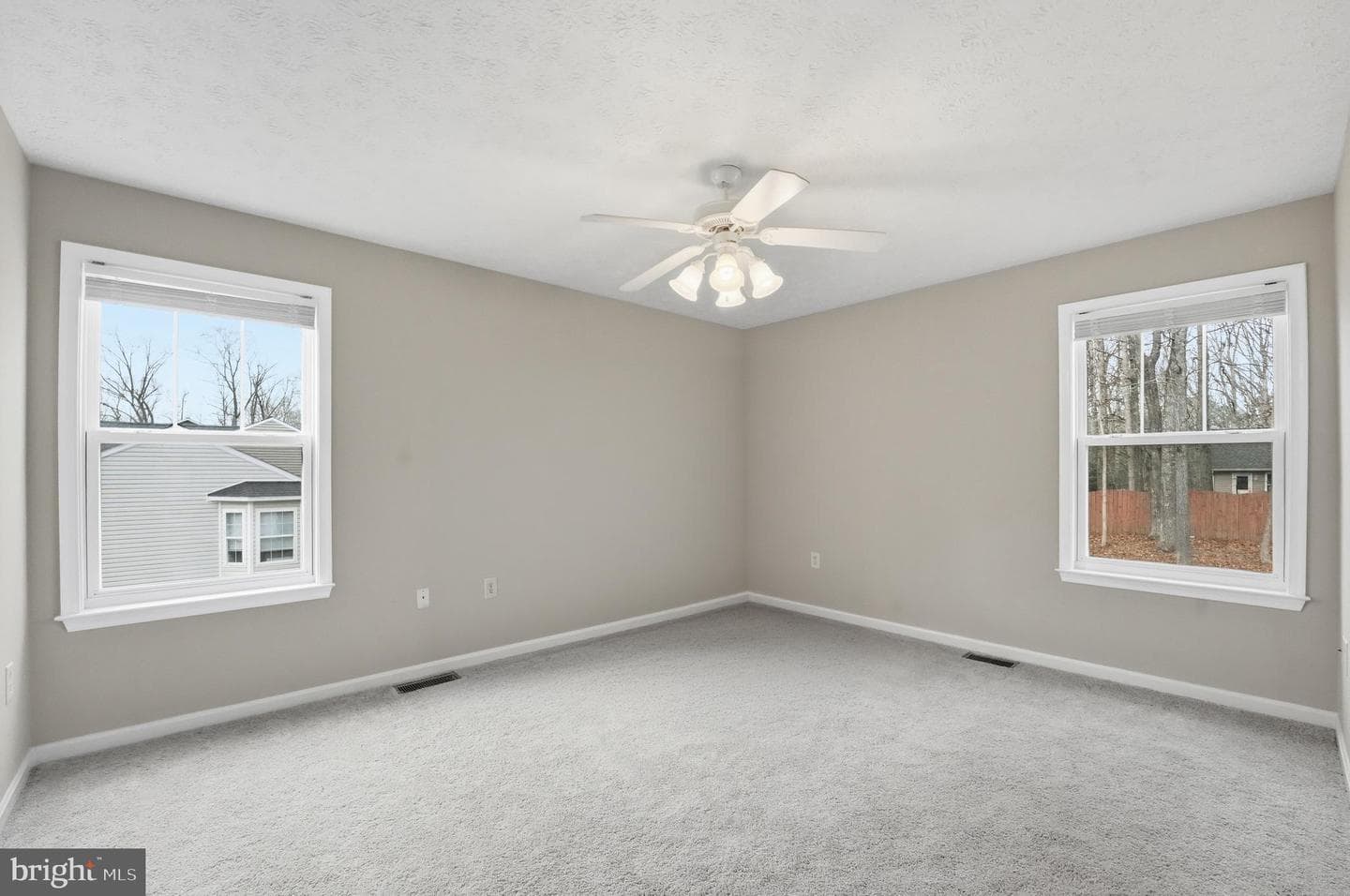 219 Hollyside Drive photo 19