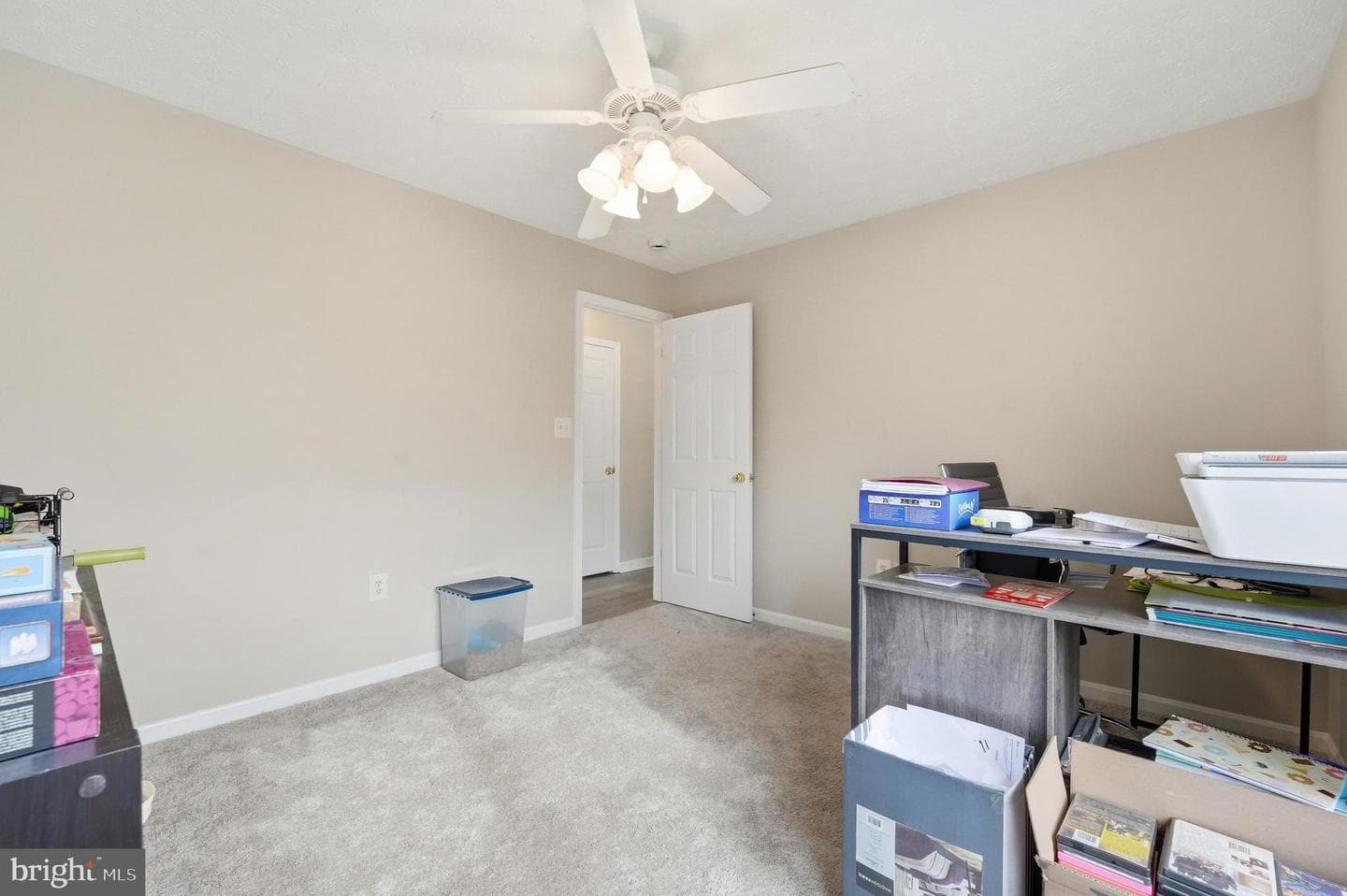 219 Hollyside Drive photo 25