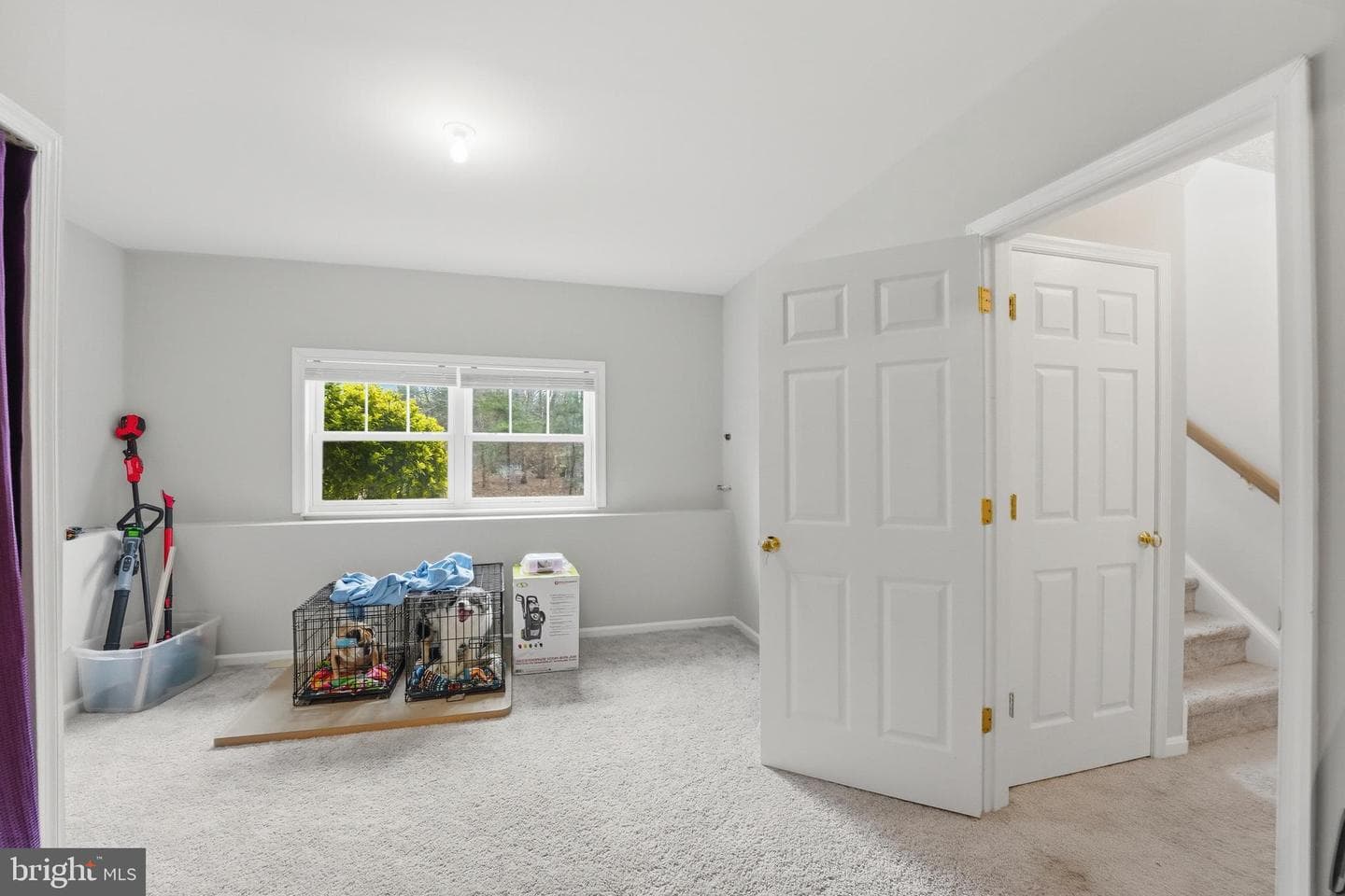 219 Hollyside Drive photo 33