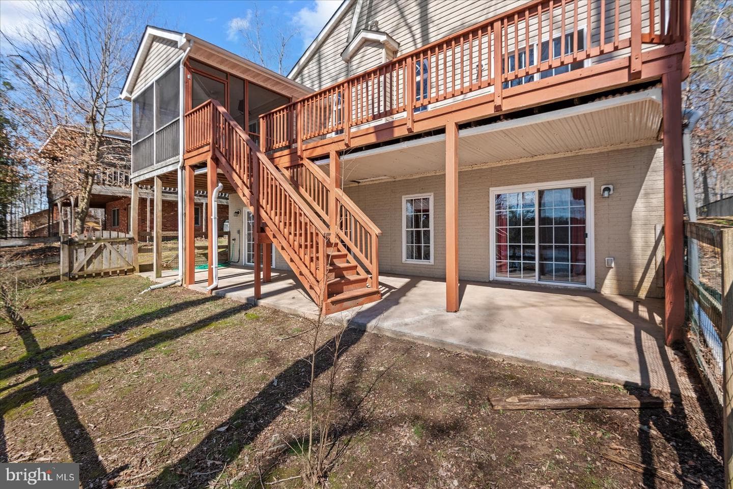 686 Lake Caroline Drive photo 10