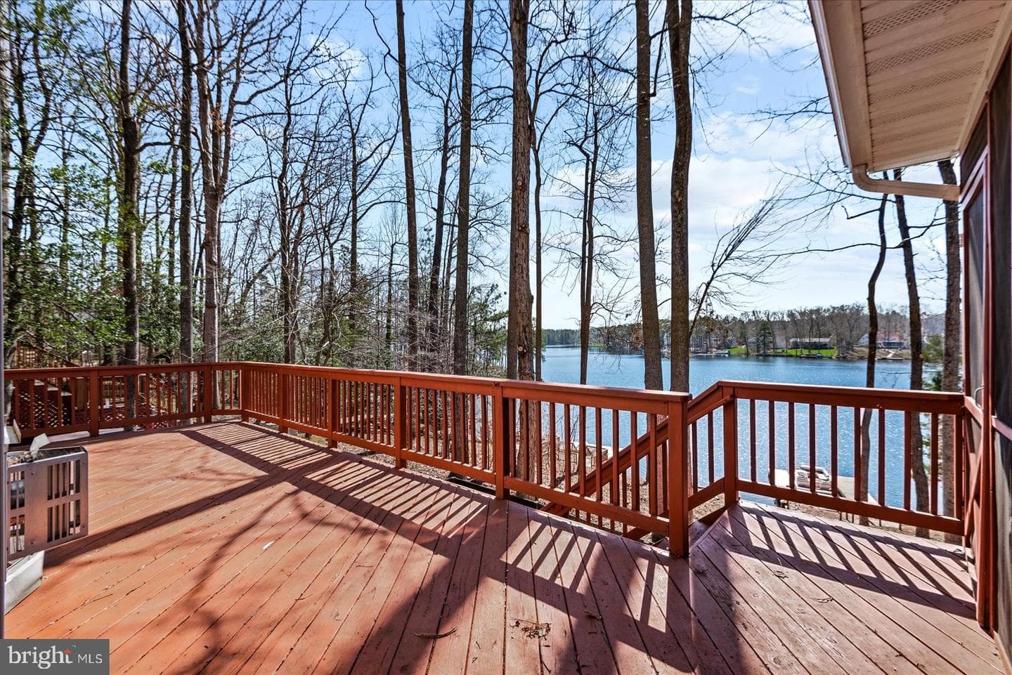 686 Lake Caroline Drive photo 11