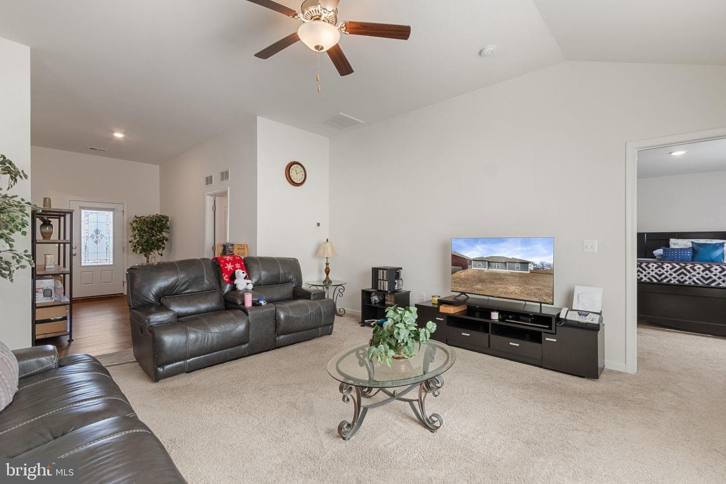 17340 Mary Adams Avenue photo 8