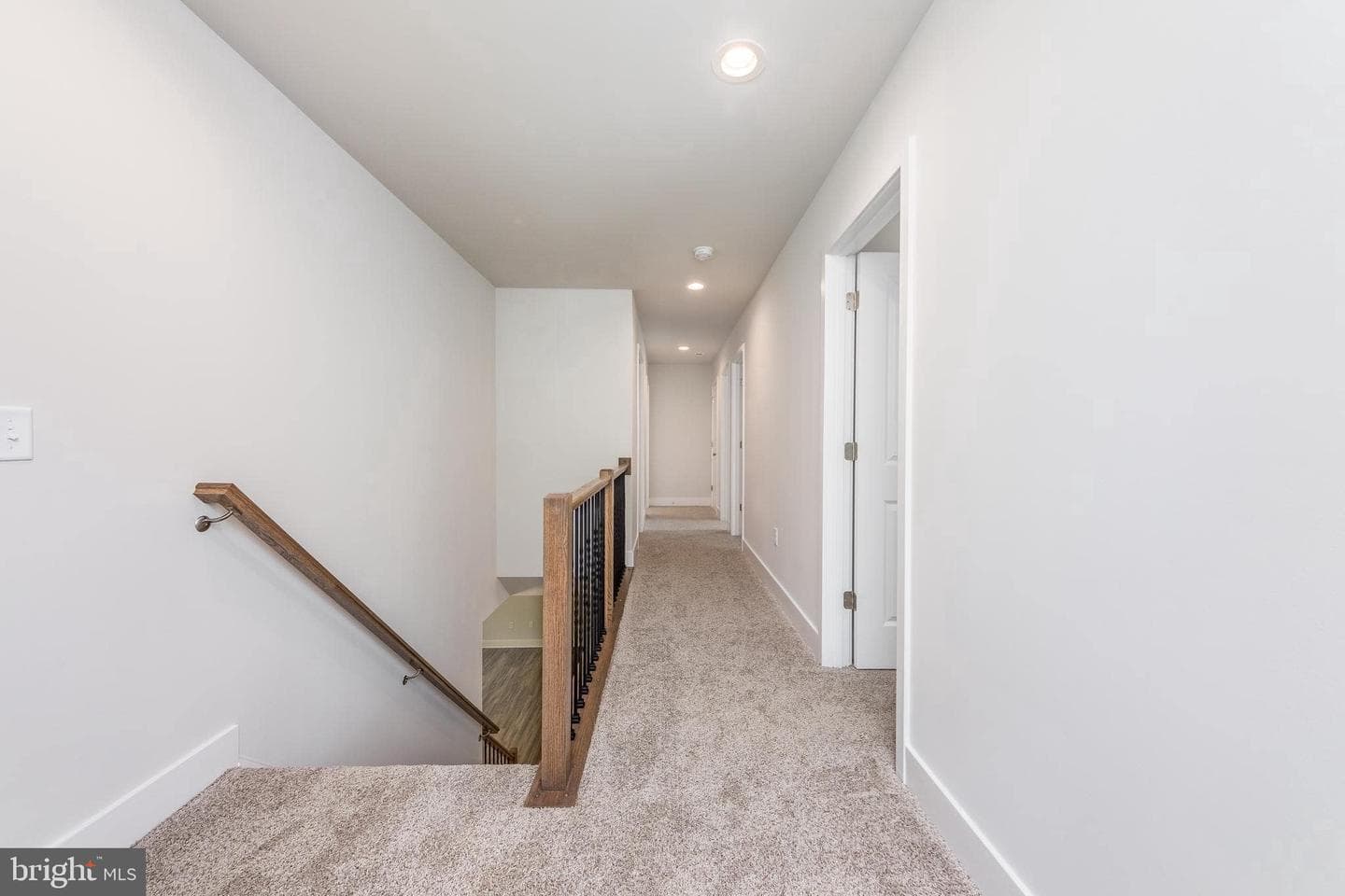 200 Victoria Drive photo 24