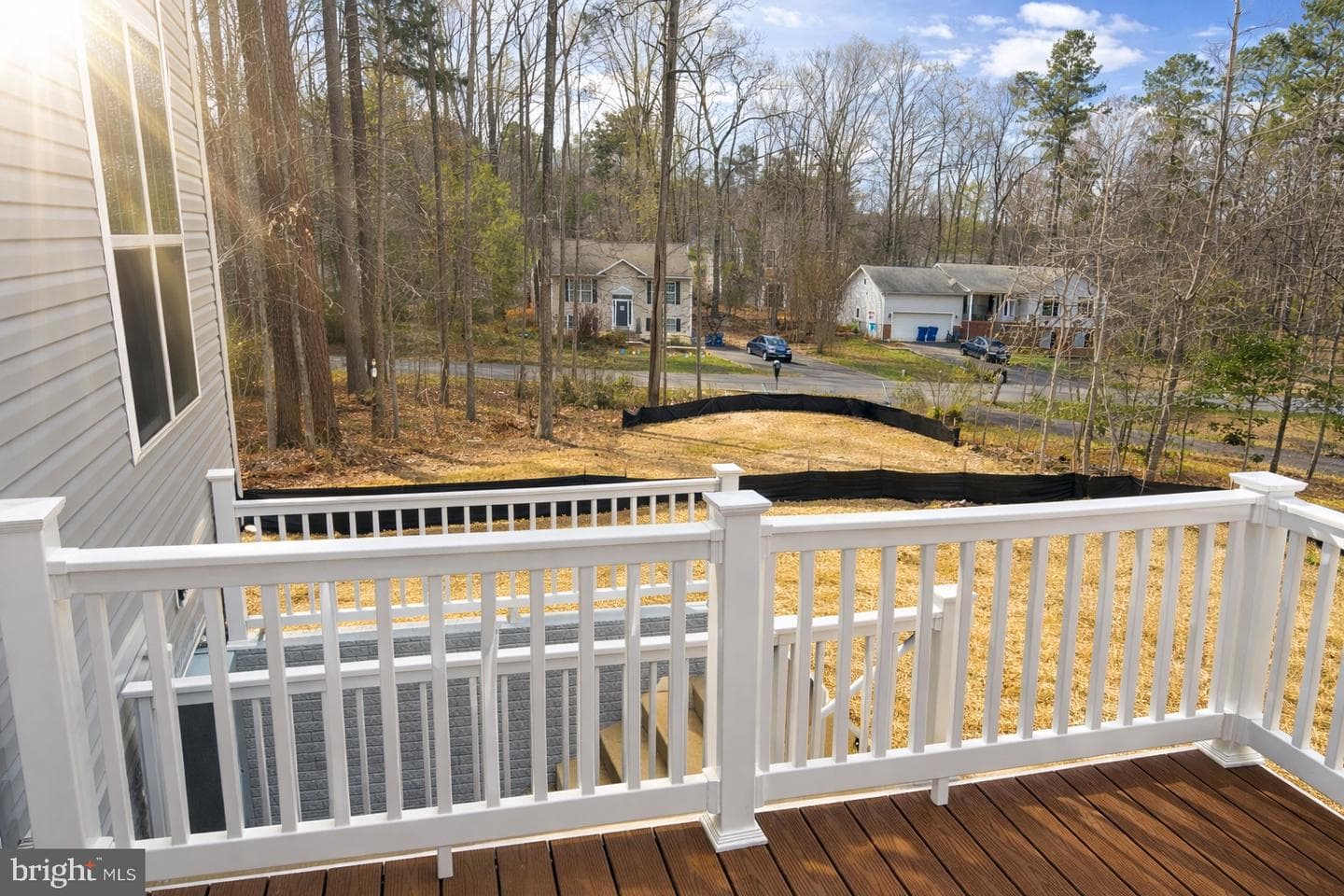 200 Victoria Drive photo 4