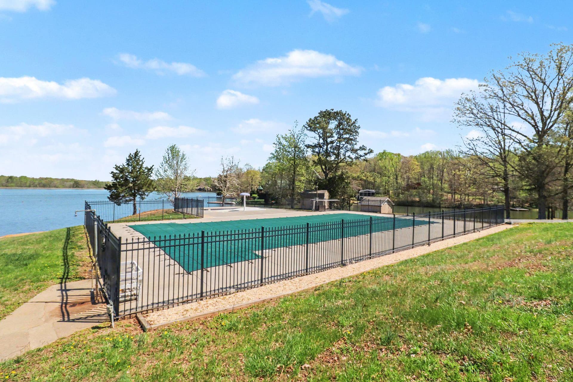 876 Campers Lane photo 25