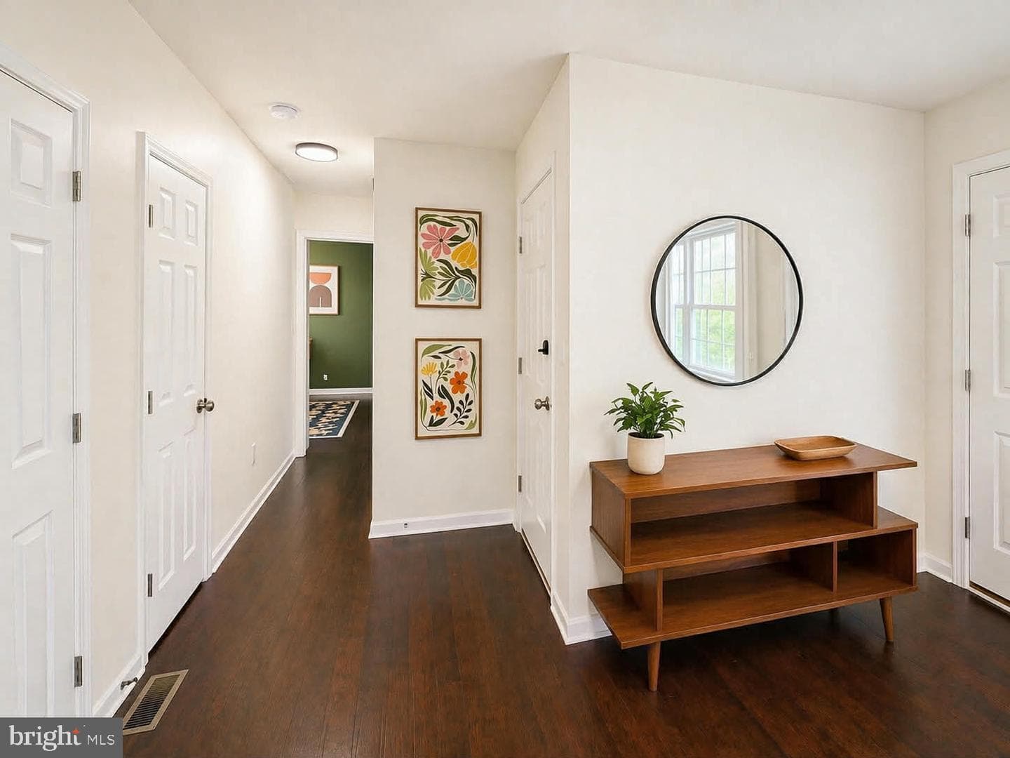 210 Lexington Drive photo 18