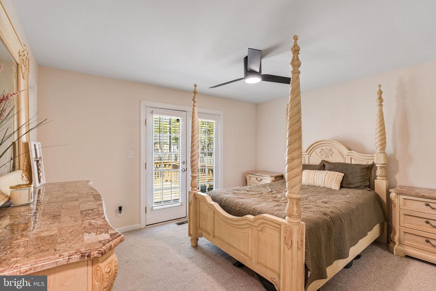 425 Dorset Drive photo 6