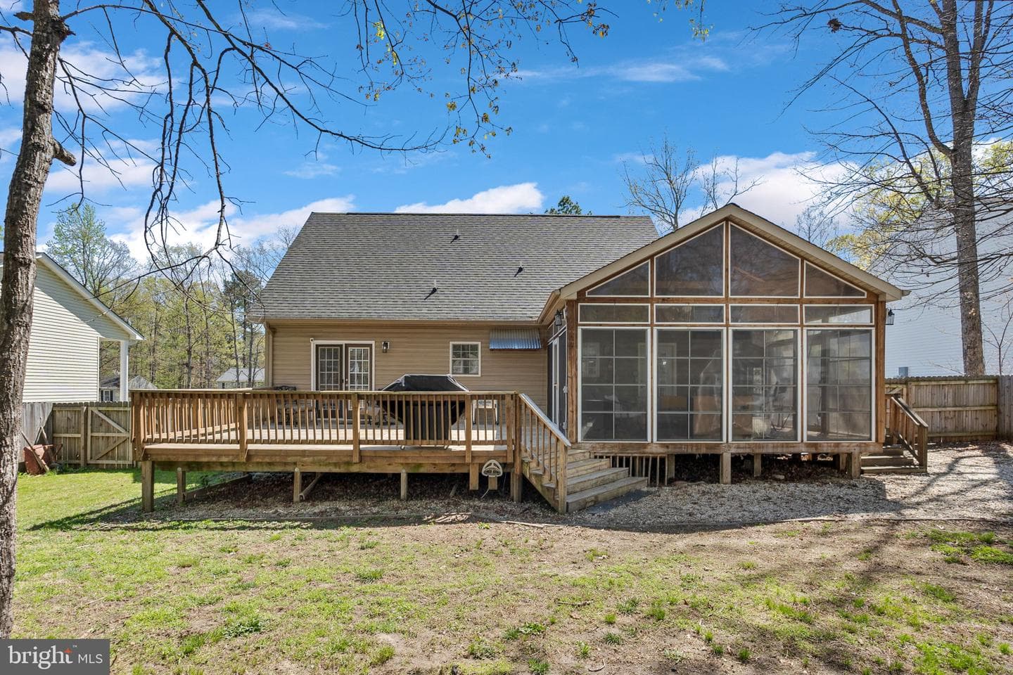 425 Dorset Drive photo 7