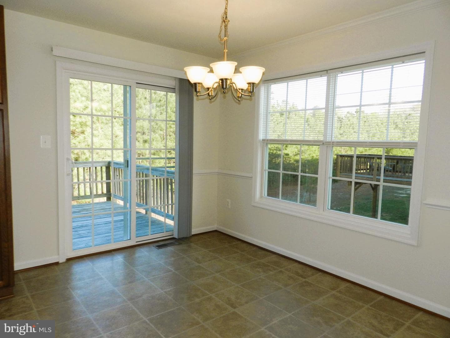 23208 Westwood Court photo 16