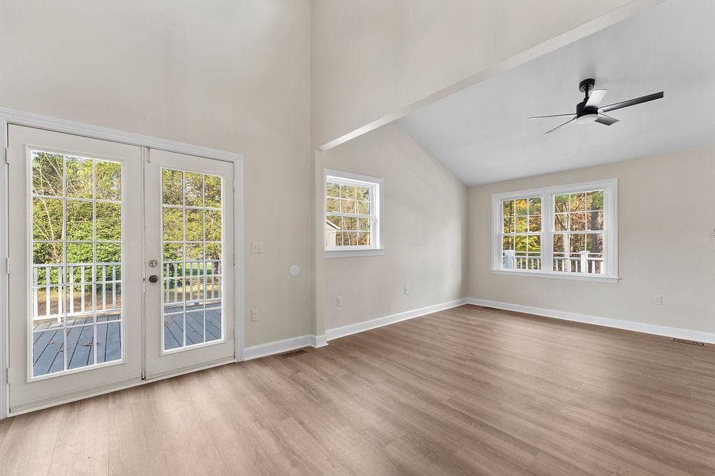 327 Union Drive photo 40