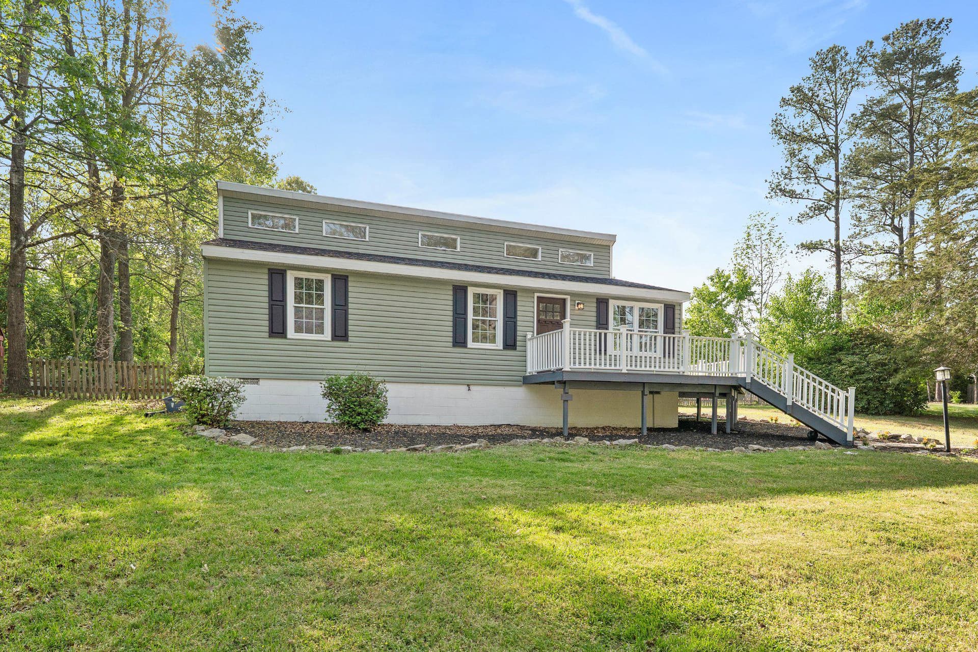 327 Union Drive photo 5