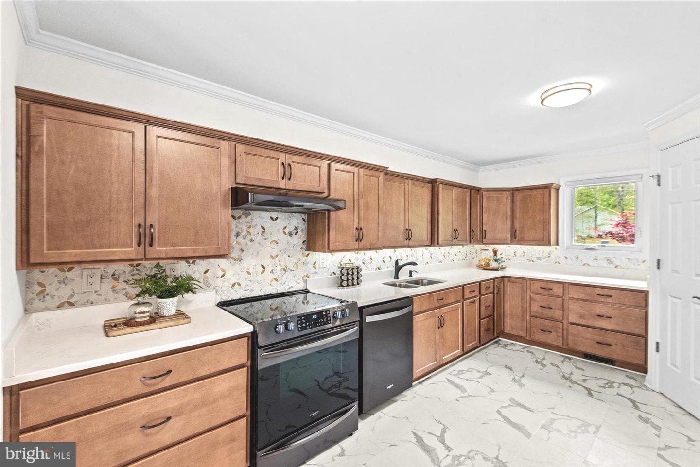 16 Merrimac Cove photo 19