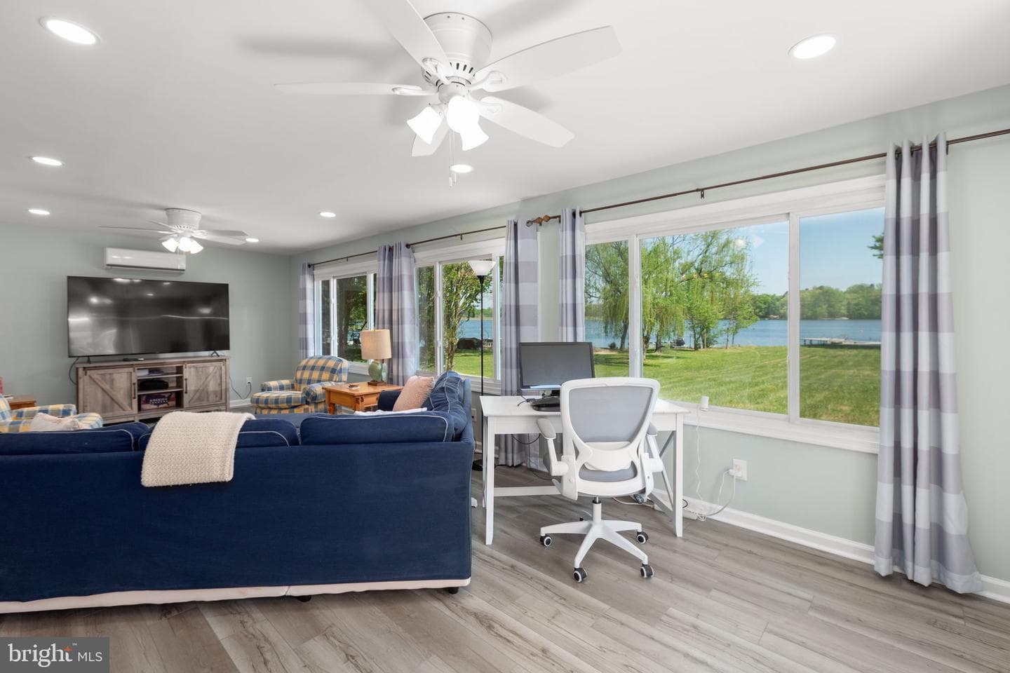 68 Saratoga Cove photo 32