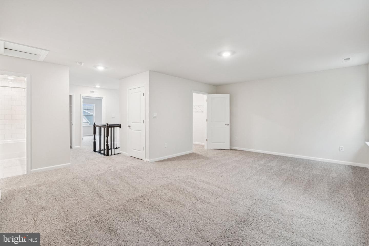 6278 Sterling Way photo 12